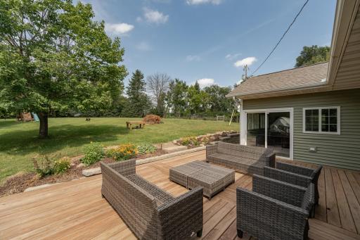7055 W River Road NW, Rochester, MN 55901