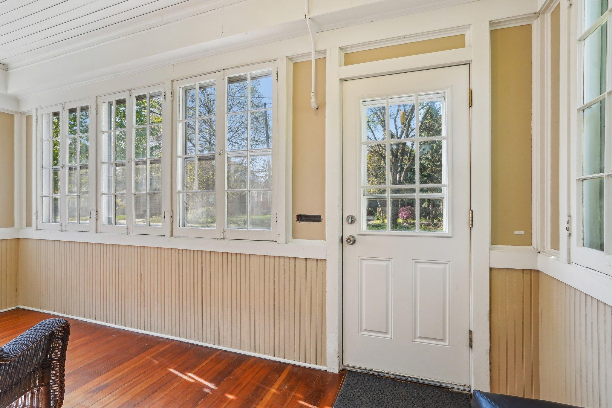 6-web-or-mls-26th St-1005-006.jpg