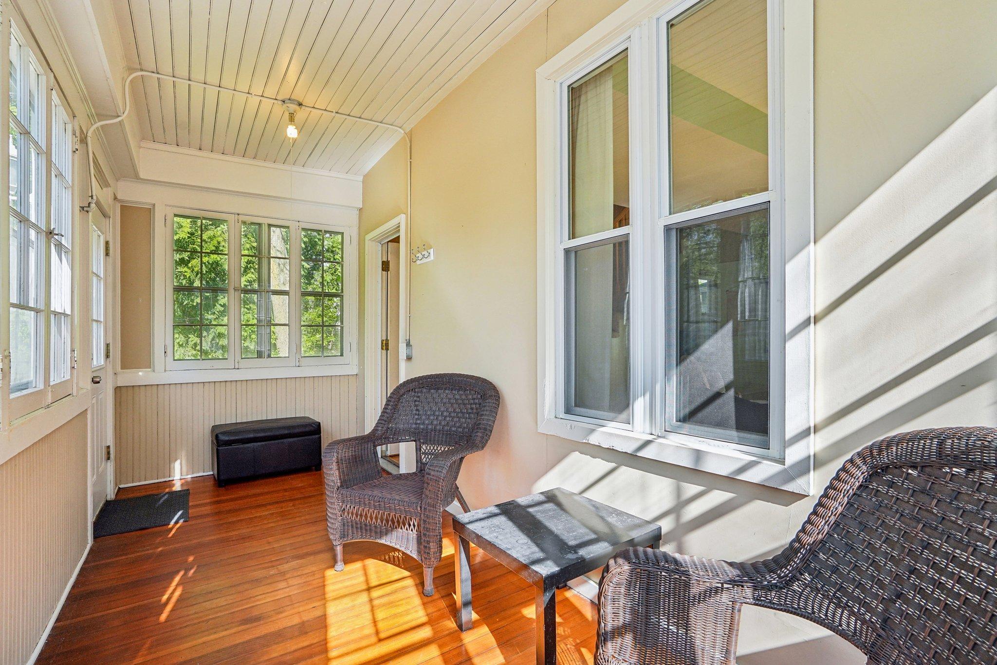 7-web-or-mls-26th St-1005-007.jpg