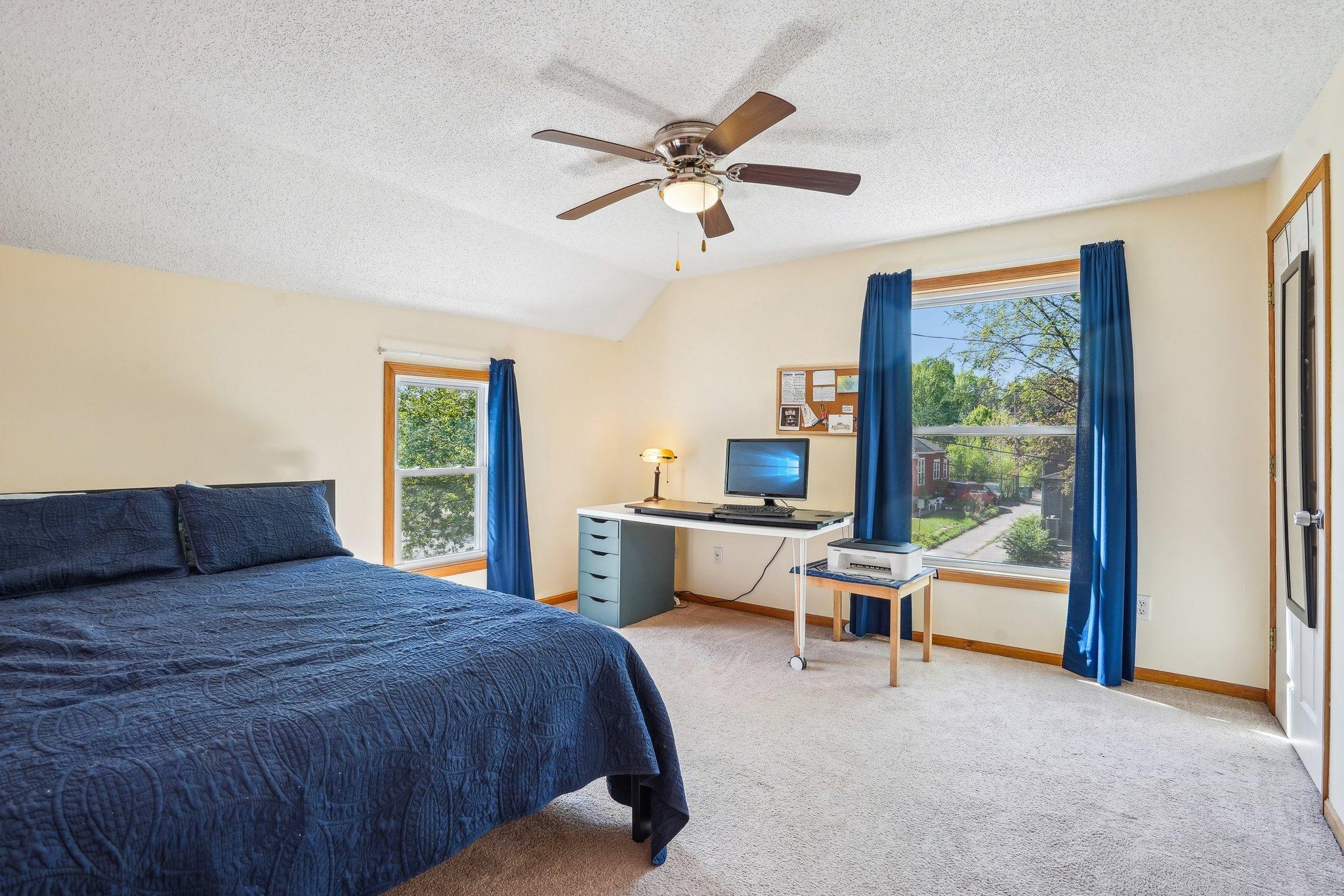 28-web-or-mls-26th St-1005-028.jpg