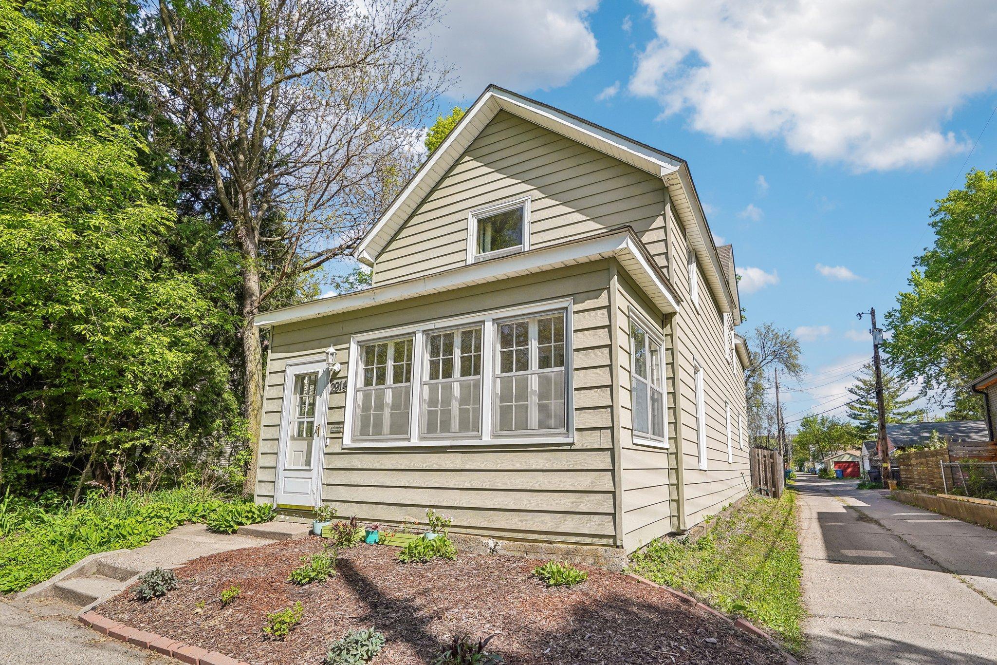 5-web-or-mls-26th St-1005-005.jpg