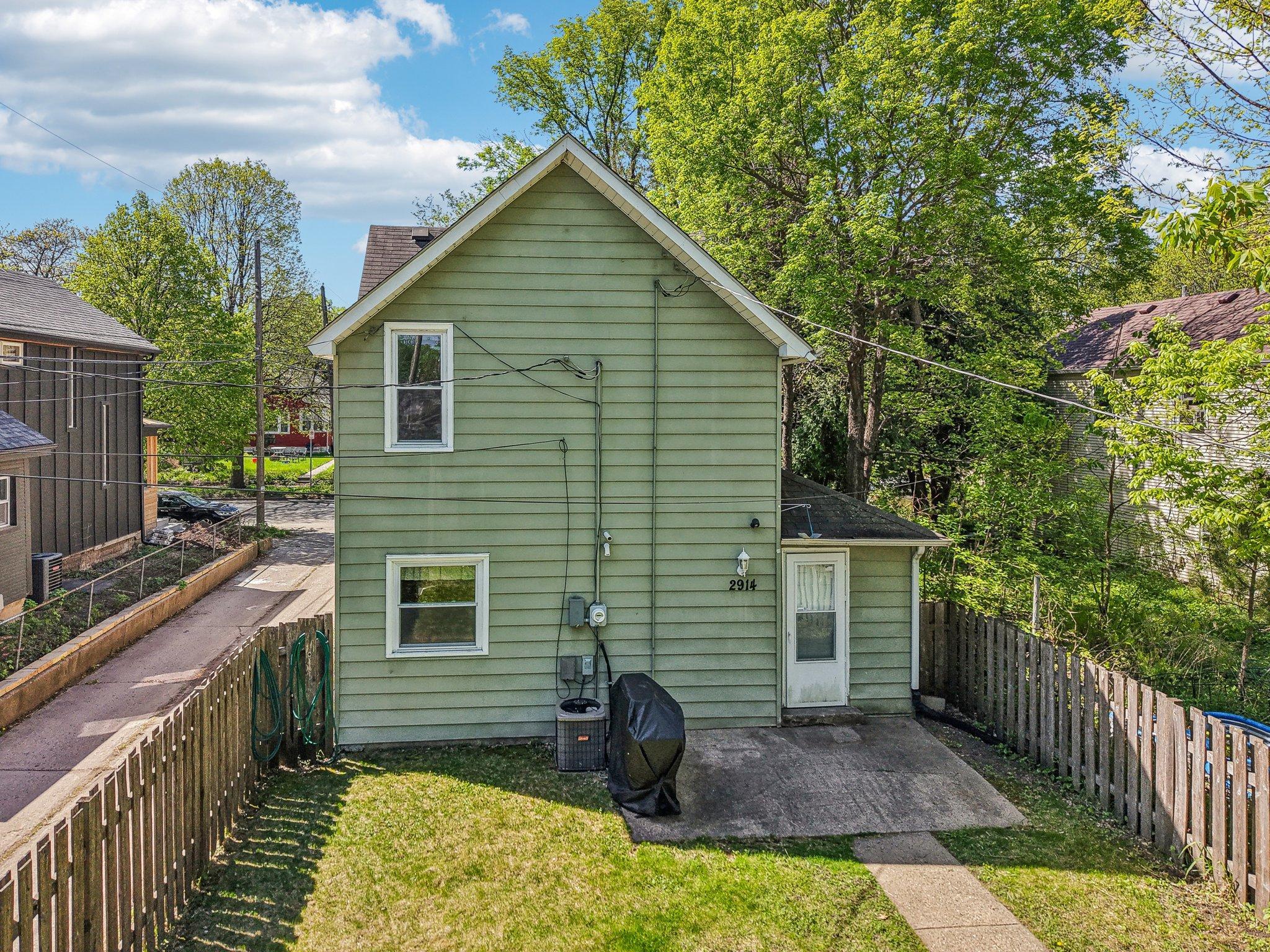 68-web-or-mls-26th St-1005-068.jpg