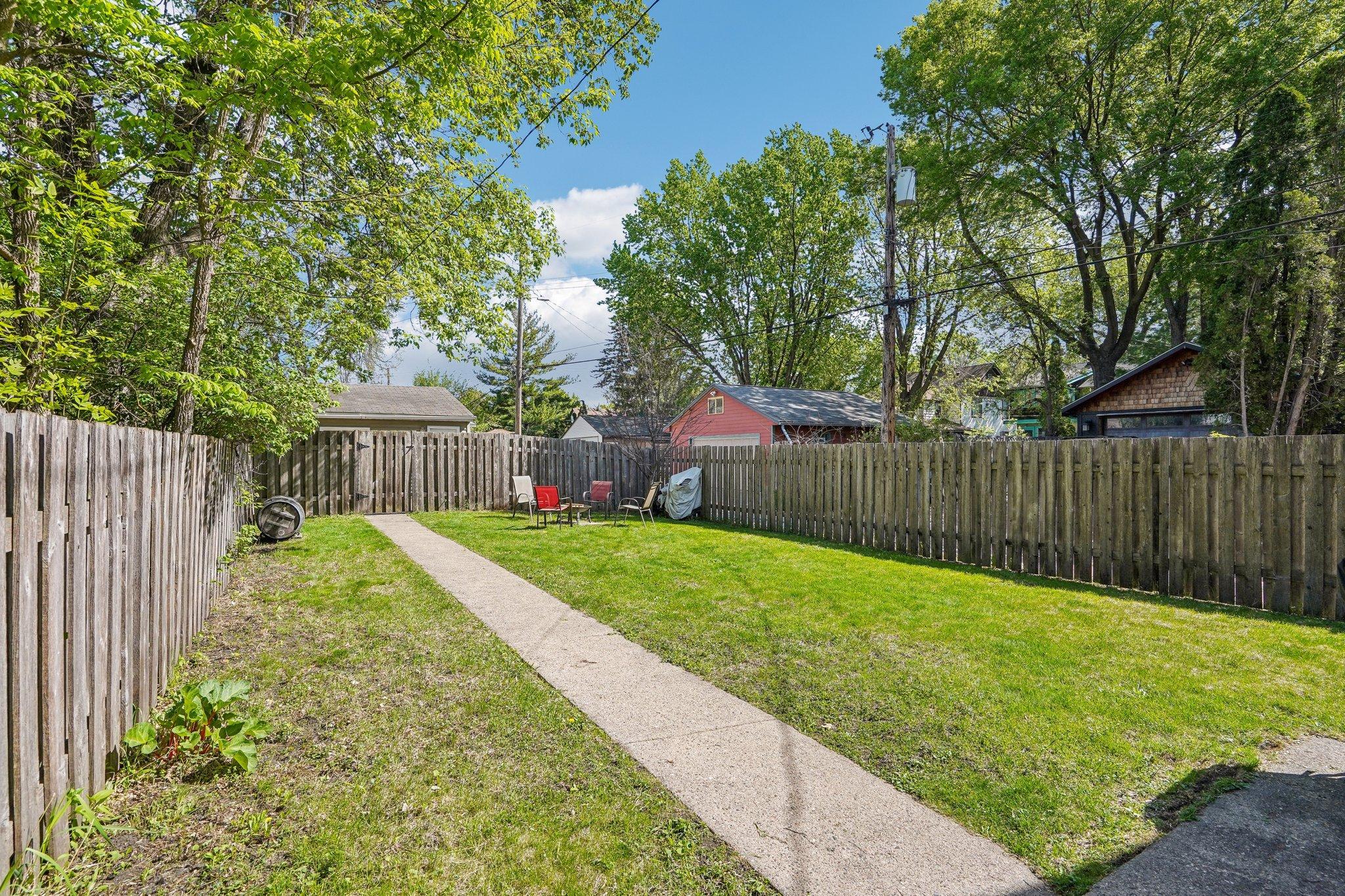 45-web-or-mls-26th St-1005-045.jpg