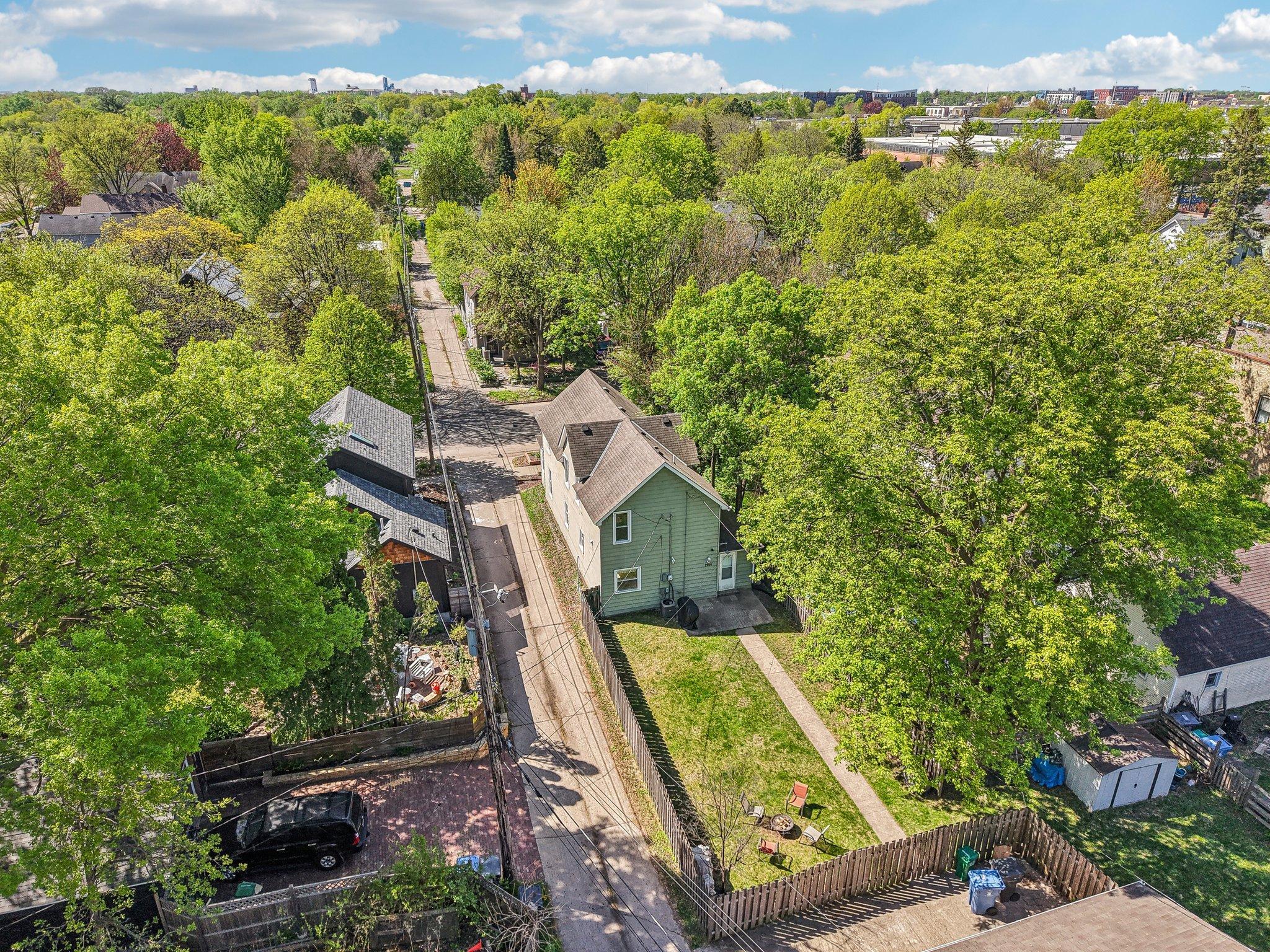 65-web-or-mls-26th St-1005-065.jpg