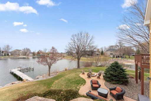 15331 Red Oaks Road SE, Prior Lake, MN 55372