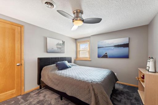 15331 Red Oaks Road SE, Prior Lake, MN 55372