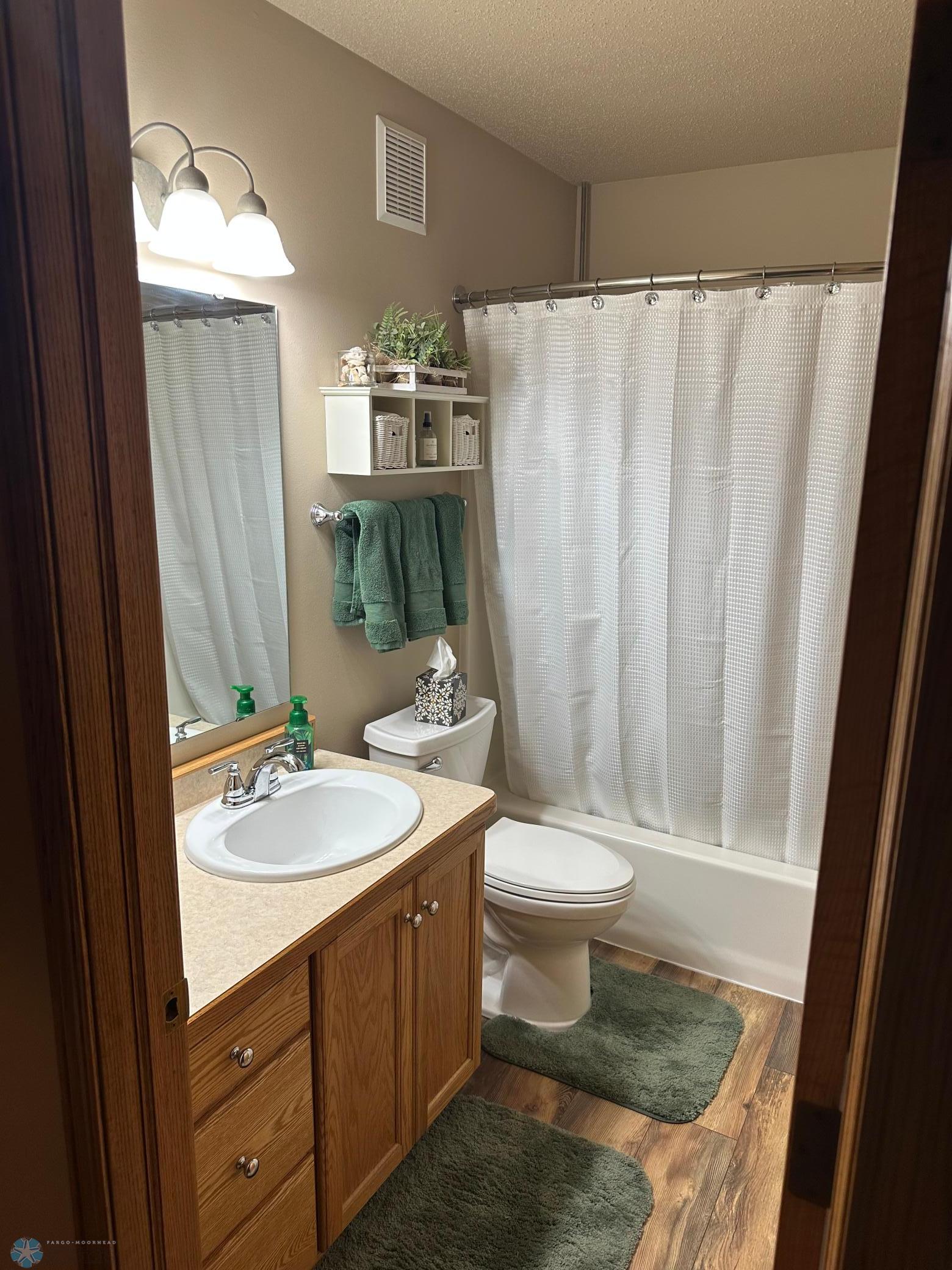 upper bath