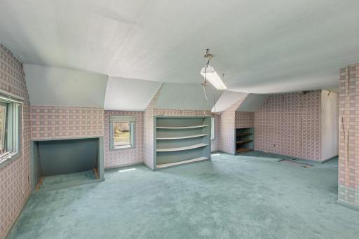 319 Elm Street, Northfield, MN 55057