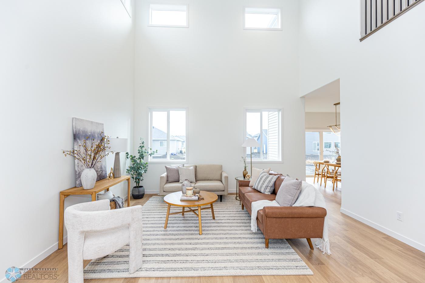 7314 - Living 2.jpg