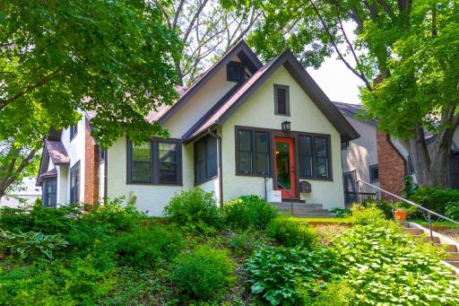 2010 Fairmount Avenue, Saint Paul, MN 55105