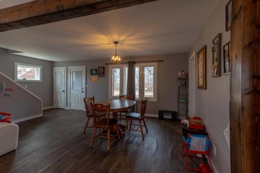 17 Dining Front Entry.jpg