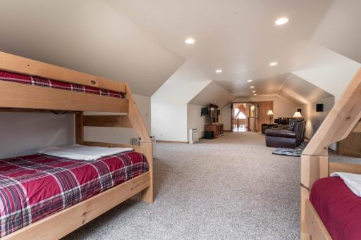 Sleeping Area & Theater Area in Bonus Room