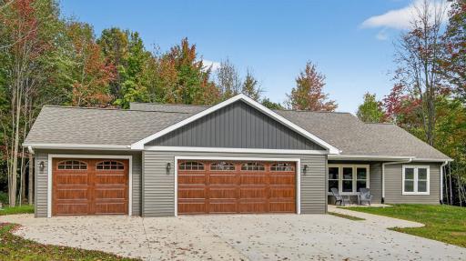 24888 65th Avenue, Cadott, WI 54727