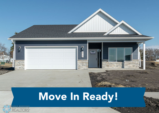 3712 27th Street S, Moorhead, MN 56560
