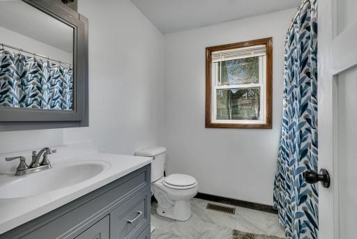 1215 Gorton Avenue NW, Willmar, MN 56201