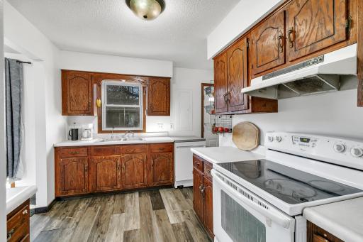 1215 Gorton Avenue NW, Willmar, MN 56201