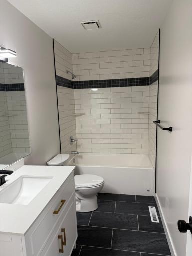 575 Roberts Street SW, Hutchinson, MN 55350