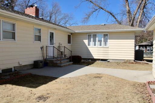 416 Maple Avenue S, Thief River Falls, MN 56701