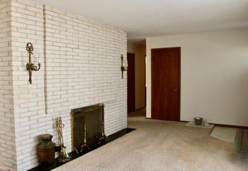 416 Maple Avenue S, Thief River Falls, MN 56701