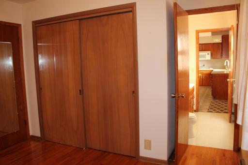 416 Maple Avenue S, Thief River Falls, MN 56701