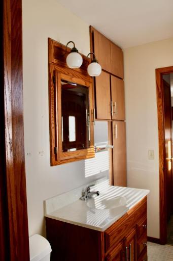 416 Maple Avenue S, Thief River Falls, MN 56701