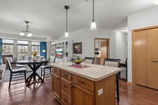 7100 Metro Boulevard, 204, Minneapolis, MN 55439