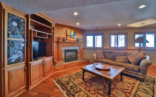 9302 Interlachen Road, Nisswa, MN 56468