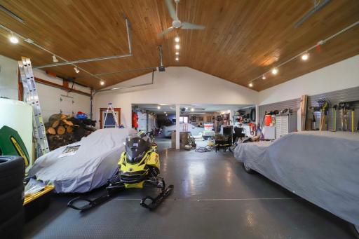 9302 Interlachen Road, Nisswa, MN 56468
