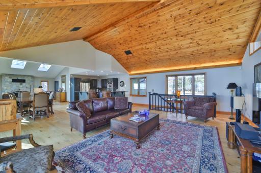 9302 Interlachen Road, Nisswa, MN 56468