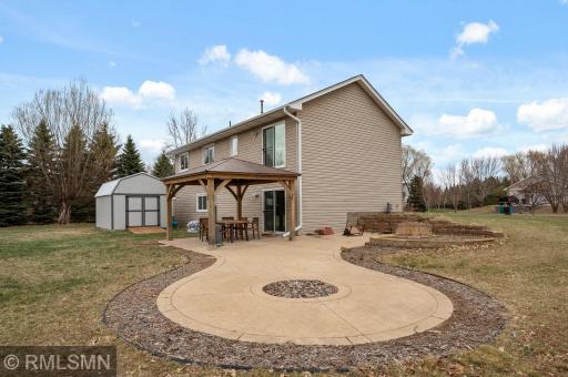 21188 Rendova Street NE, Cedar, MN 55011
