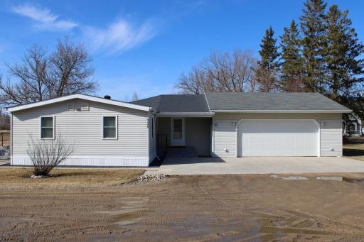 735 1st Street S, Middle River, MN 56737