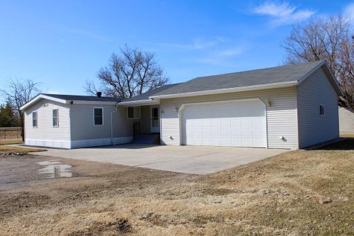 735 1st Street S, Middle River, MN 56737