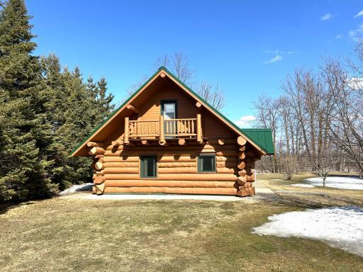 904 Winter Drive NW, Baudette, MN 56623