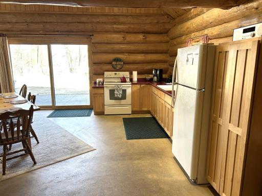 904 Winter Drive NW, Baudette, MN 56623