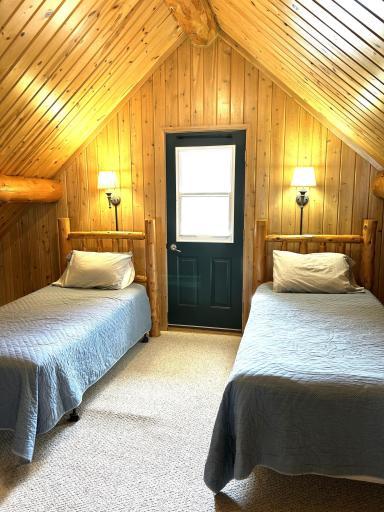 904 Winter Drive NW, Baudette, MN 56623