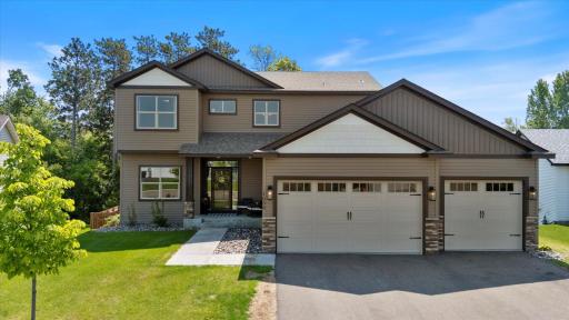 1030 Bellaire Boulevard NW, Isanti, MN 55040