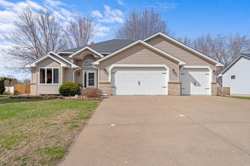 899 Winter Court, River Falls, WI 54022