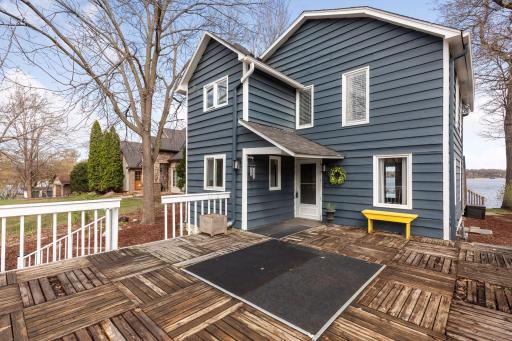 10 Woodlane Street, Excelsior, MN 55331
