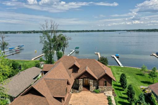 Write your next chapter right here on the shores of Forest Lake!