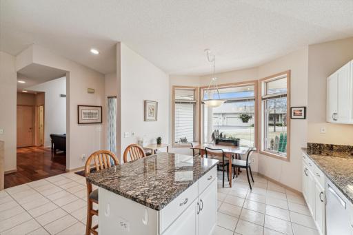 8924 Hilloway Road, Eden Prairie, MN 55347