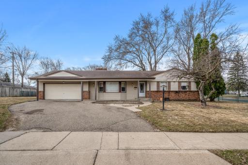 501 E 102nd Street, Bloomington, MN 55420