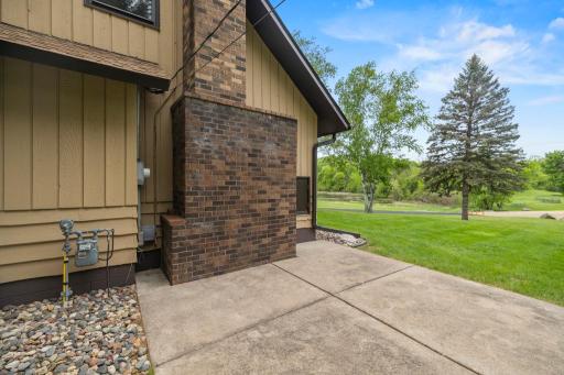 2591 Carver Avenue E, Saint Paul, MN 55119