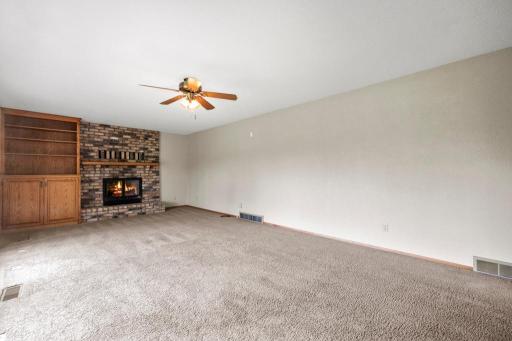 2591 Carver Avenue E, Saint Paul, MN 55119