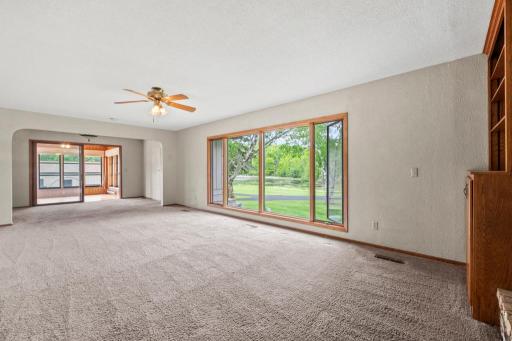 2591 Carver Avenue E, Saint Paul, MN 55119