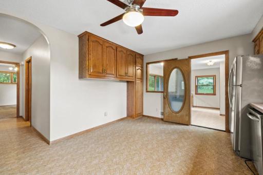 2591 Carver Avenue E, Saint Paul, MN 55119