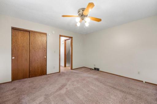2591 Carver Avenue E, Saint Paul, MN 55119