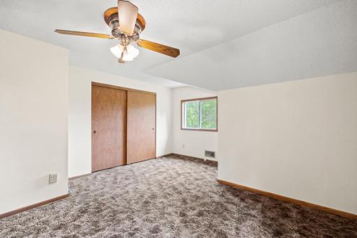 2591 Carver Avenue E, Saint Paul, MN 55119