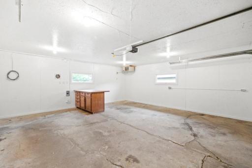 2591 Carver Avenue E, Saint Paul, MN 55119