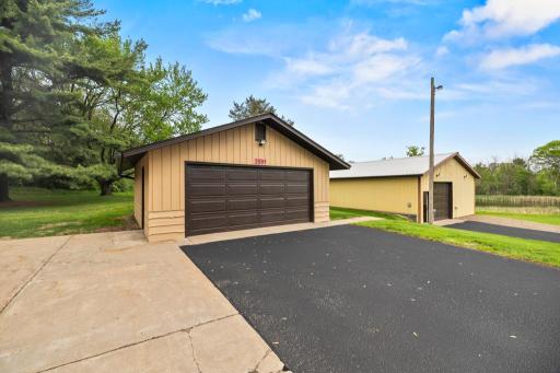 2591 Carver Avenue E, Saint Paul, MN 55119