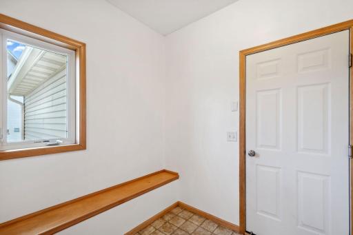 1819 Jourdan Court, Saint Paul, MN 55122